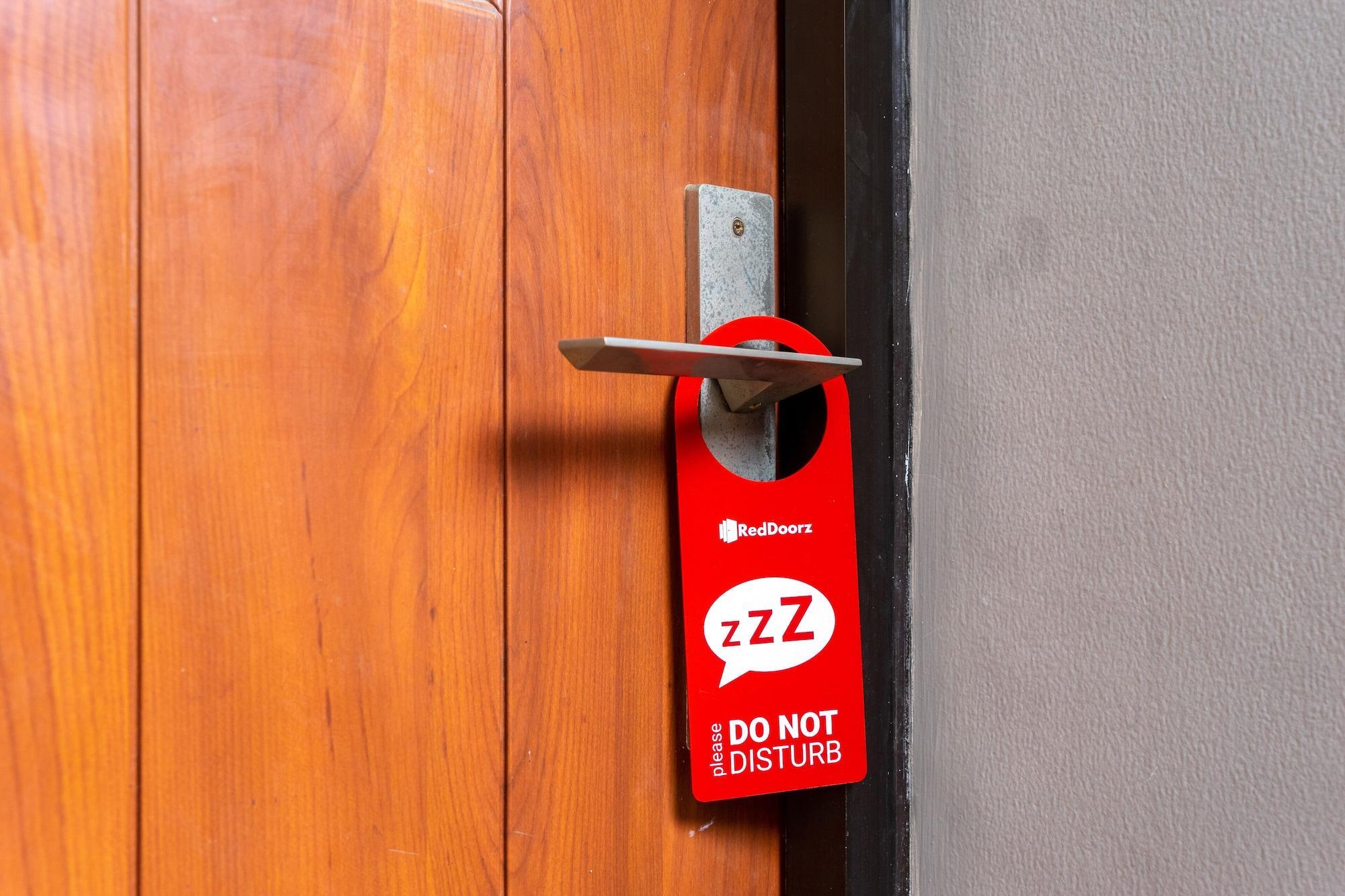 Reddoorz Plus @ Sawah Besar Jakarta Exteriér fotografie