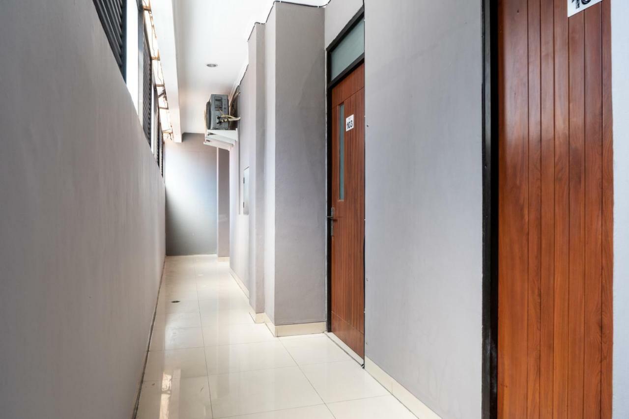 Reddoorz Plus @ Sawah Besar Jakarta Exteriér fotografie